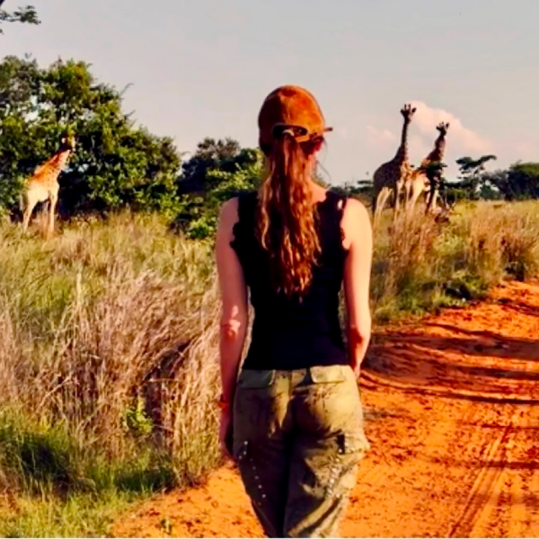 Facetune_09-01-2024-06-47-55 (1)