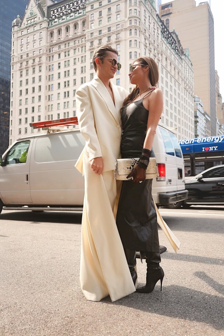 Giovanni Fares, Amy Green